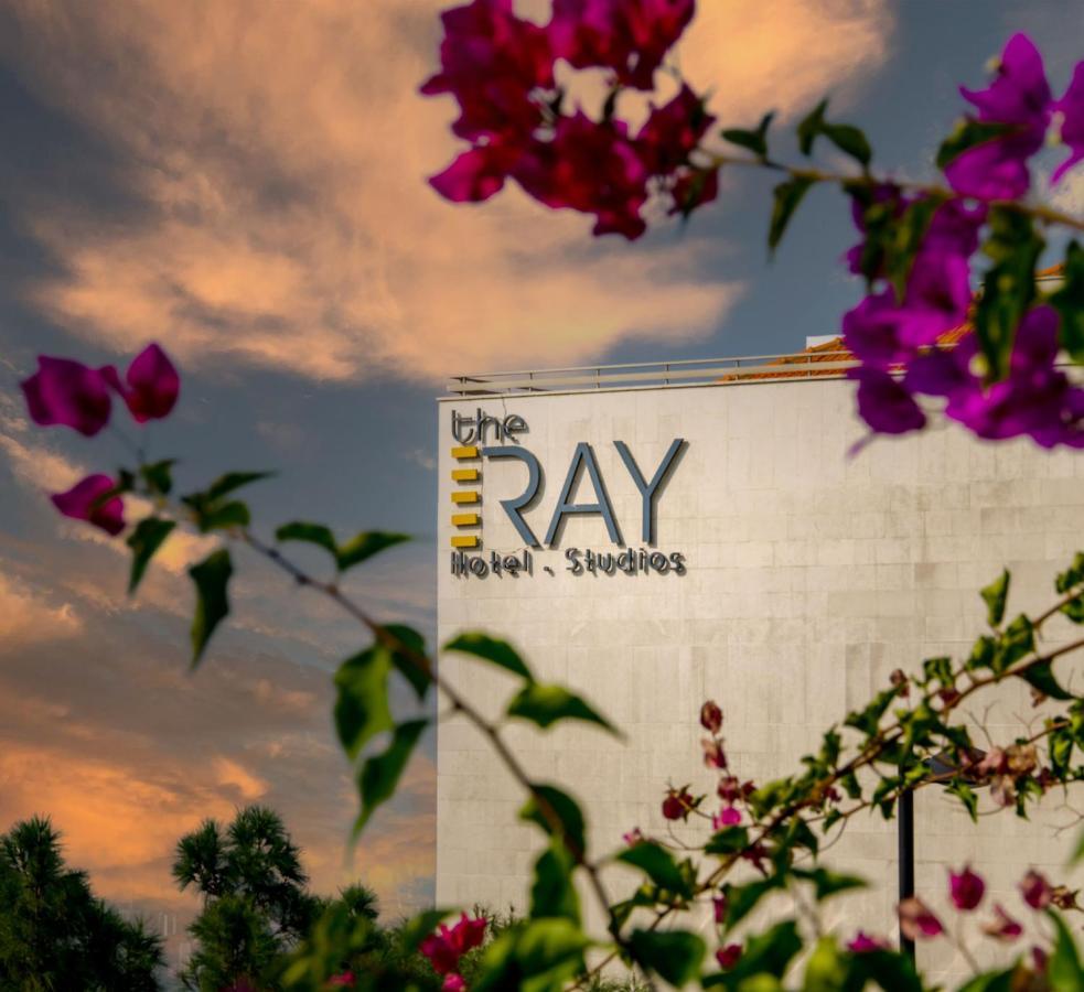 The Ray Hotel And Studios Beirut Exterior foto